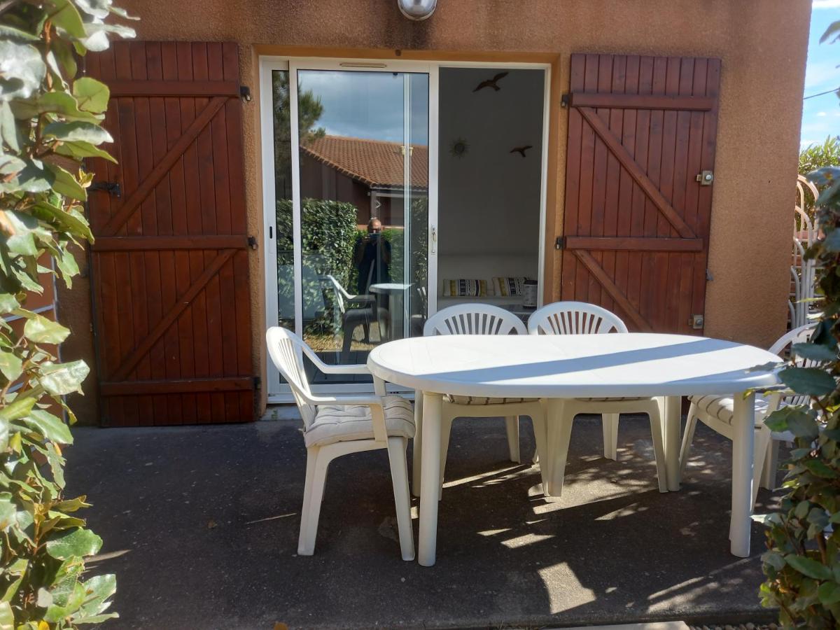 Holidayland Résidence Beau Soleil villa 5 couchages avec piscine Narbonne-Plage Exterior foto